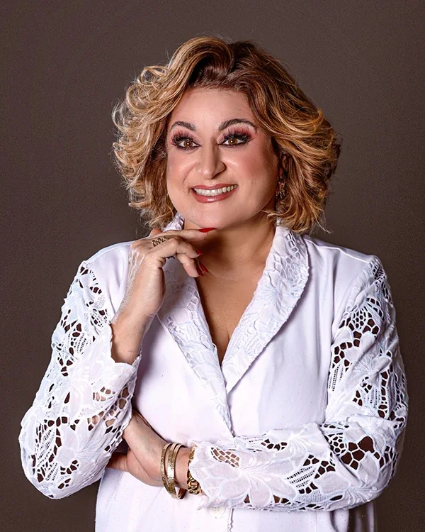 Dra. Angélica Maluf, angiologista e cirurgiã vascular